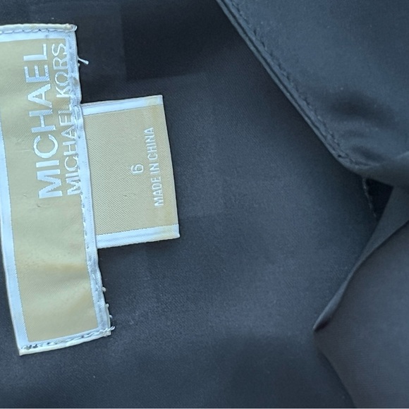 ⭐️ Bogo ⭐️🦋 Michael Kors Sz 6 black tiered sheath dress - Picture 14 of 15